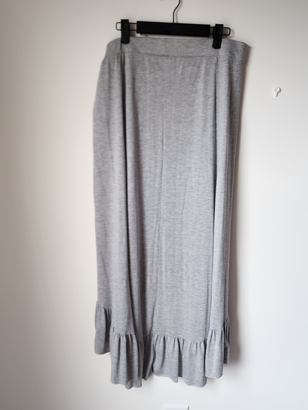Light Gray Ruffle High-Low Skirt - Picture 9 of 15